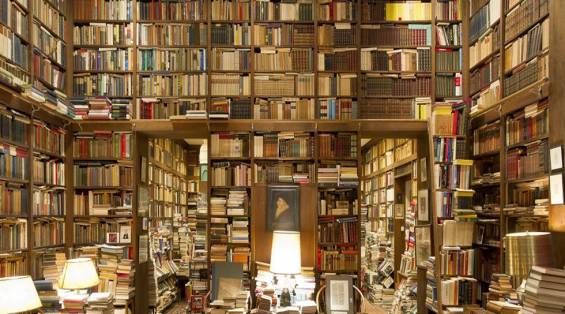 Haftanın Kitabı: “Görünmeyeni Satmak” ve Emlak Sektörü İle Bağlantısı