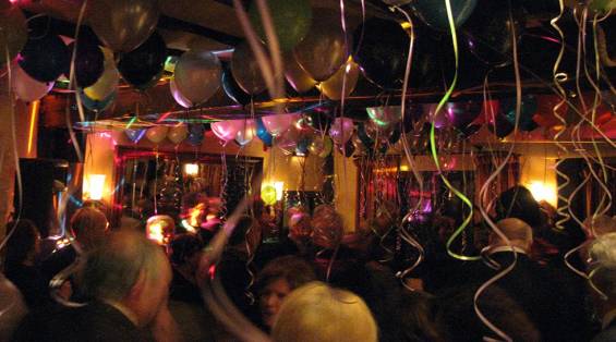 Bir Emlak Partisi ile Yüzlerce Müşteri Randevusu Ayarlamak: Arama Geceleri