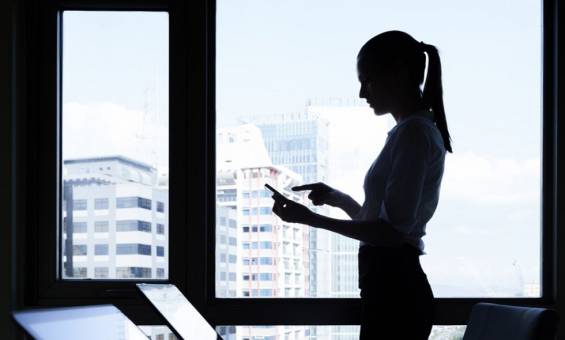 Gayrimenkul Firmaları, Kadın Çalışanların Gelişimine Nasıl Yardımcı Olabilir?
