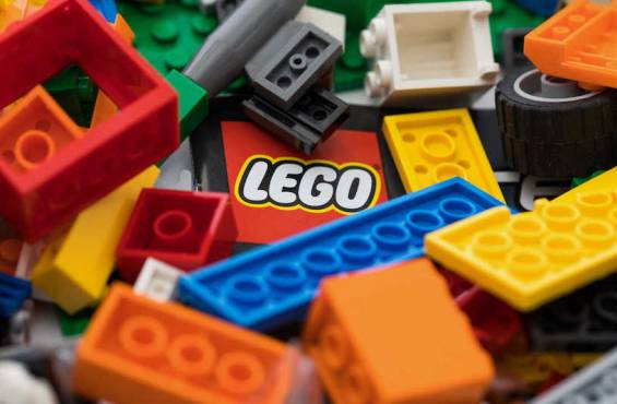 Lego Hikayesinden Alınacak Ders: Müşterilerinizi Çılgın Hayranlar Haline Getirin