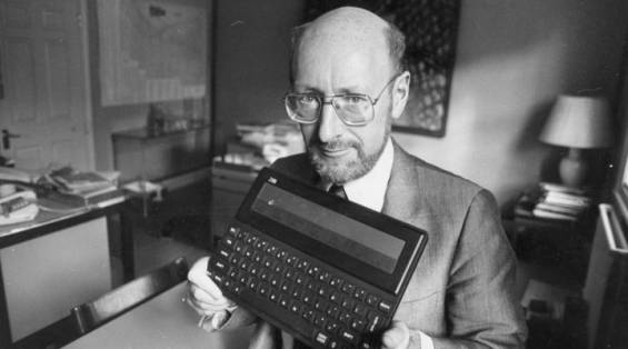 Evlerde Bilgisayar Dönemini Başlatan Ünlü Mucit Clive Sinclair Hayatını Kaybetti