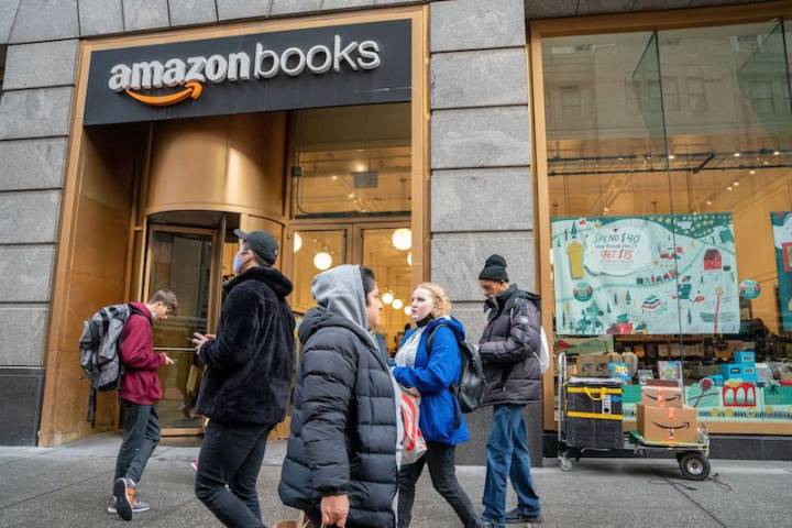 Amazon Kitapçıları ve Perakendedeki Diğer Mağazaları Kapatmaya Hazırlanıyor